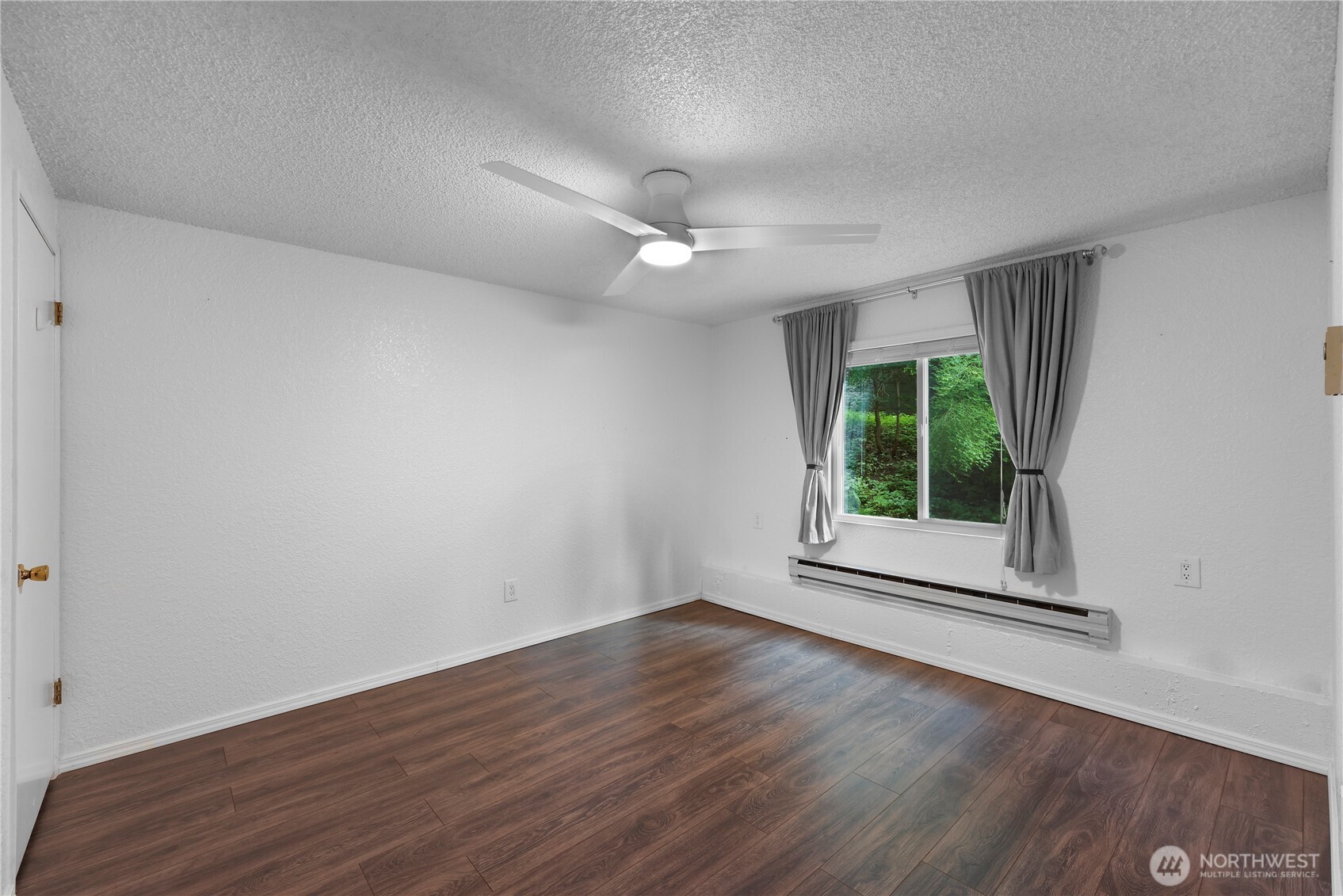 140 Windward Drive Property Photo 28