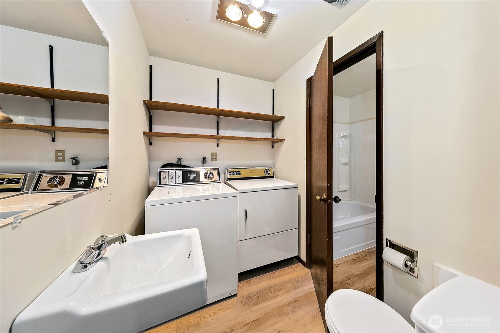1145 N 93rd Street Property Photo 10