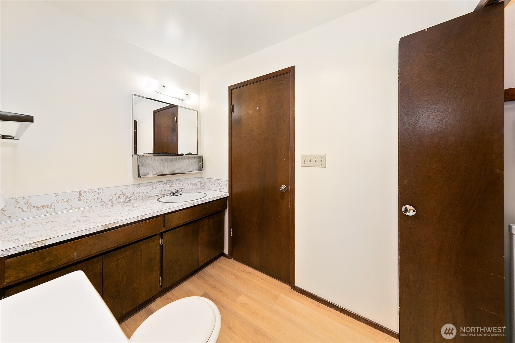 1145 N 93rd Street Property Photo 18