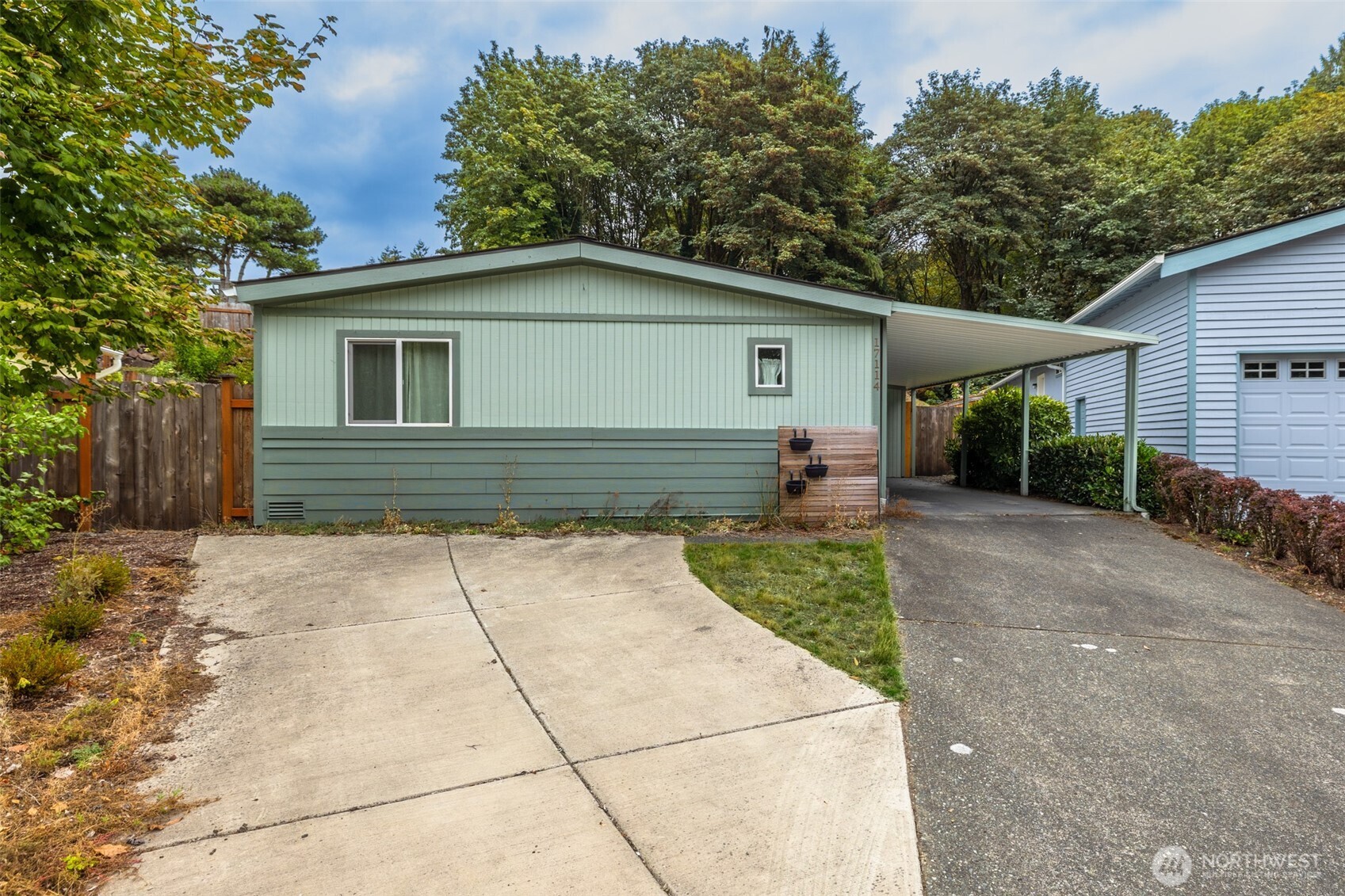 17114 117th Ct Ne Property Photo 1