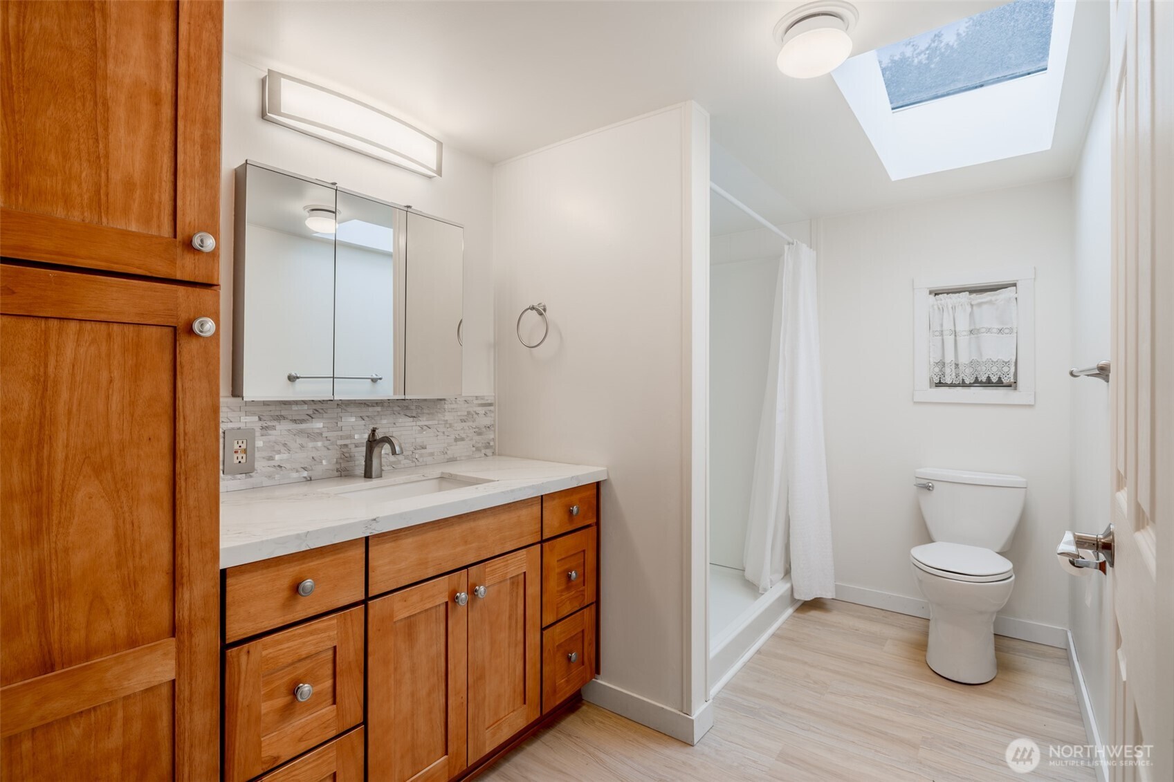 17114 117th Ct Ne Property Photo 6