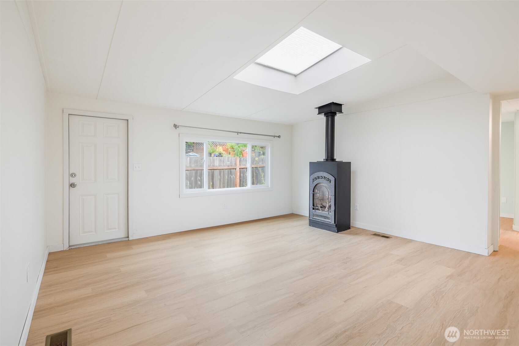 17114 117th Ct Ne Property Photo 14