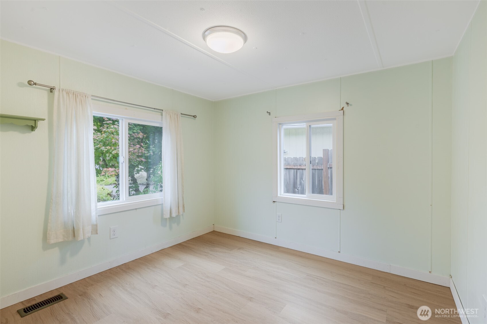 17114 117th Ct Ne Property Photo 18