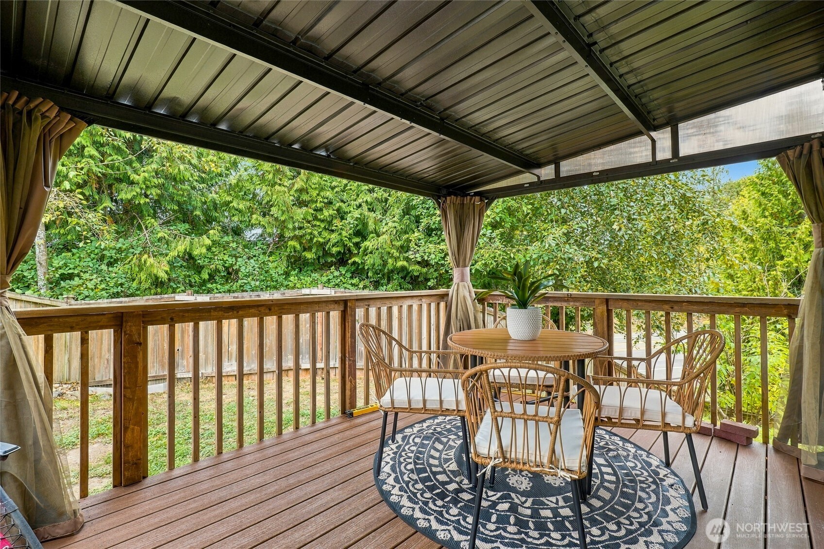 8201 1st Place Property Photo 32