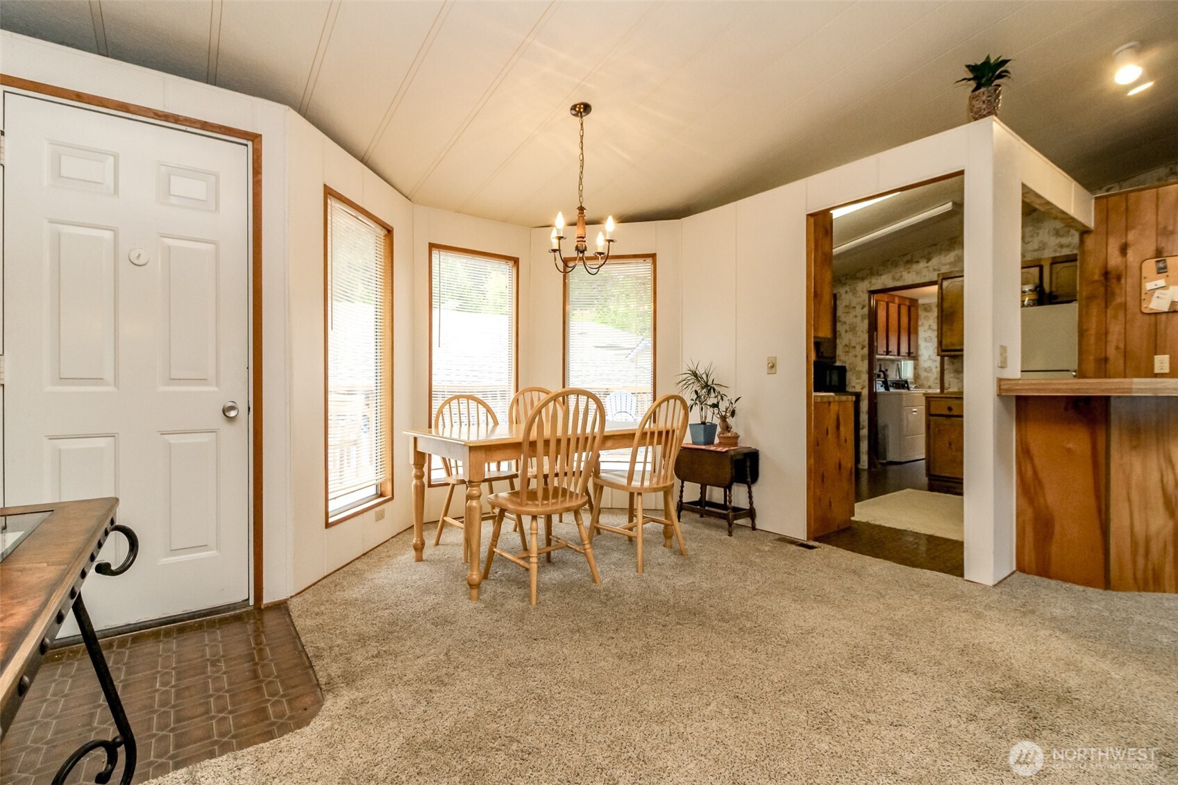2309 Estero Avenue Property Photo 11