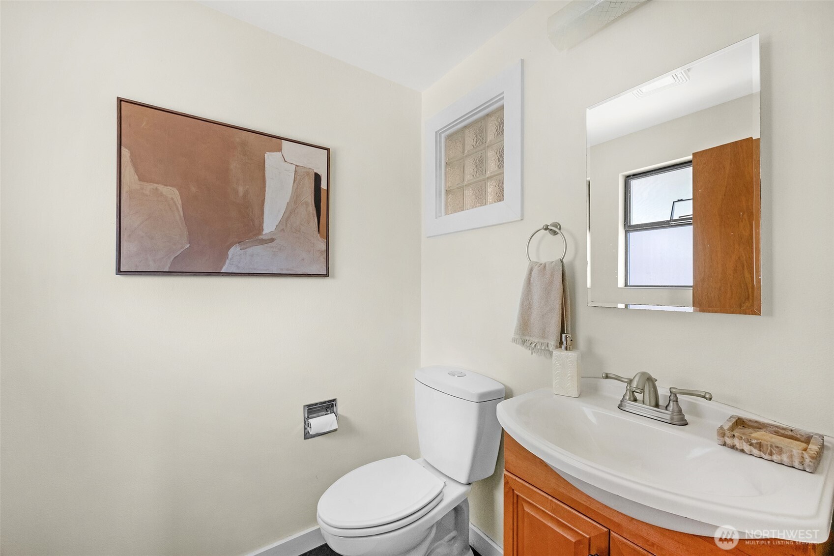 12521 2nd Avenue Property Photo 17