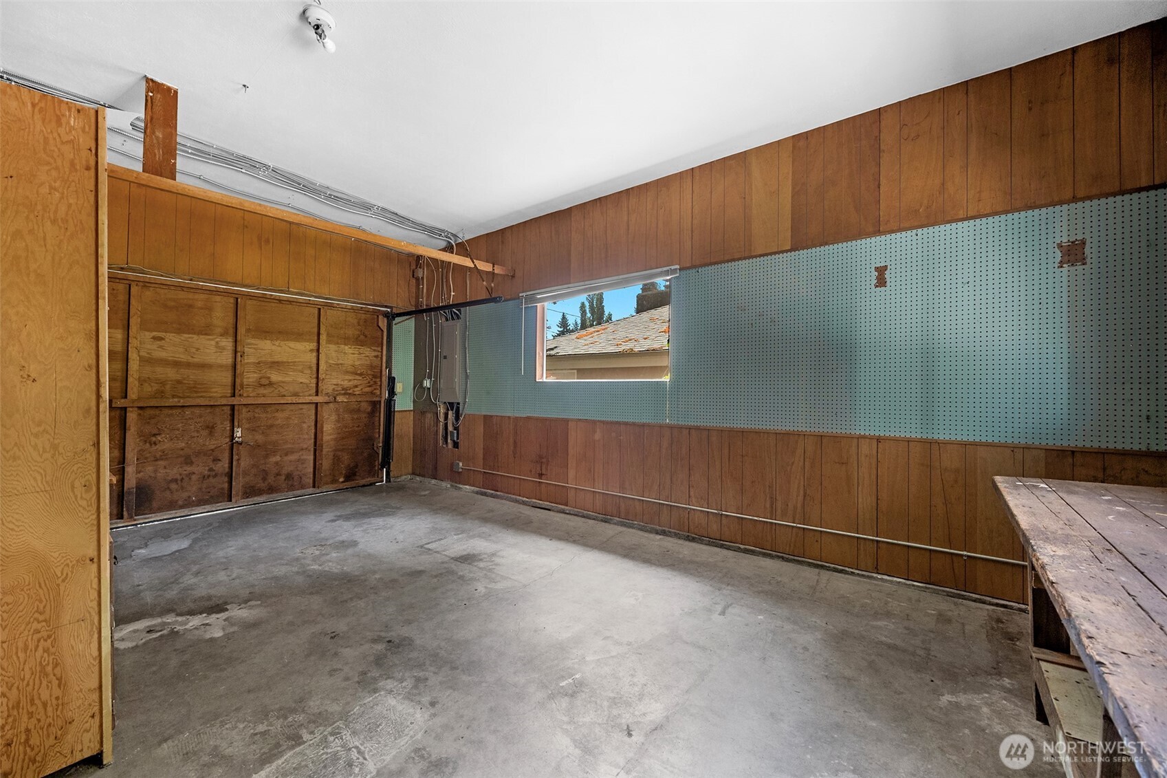 12521 2nd Avenue Property Photo 30