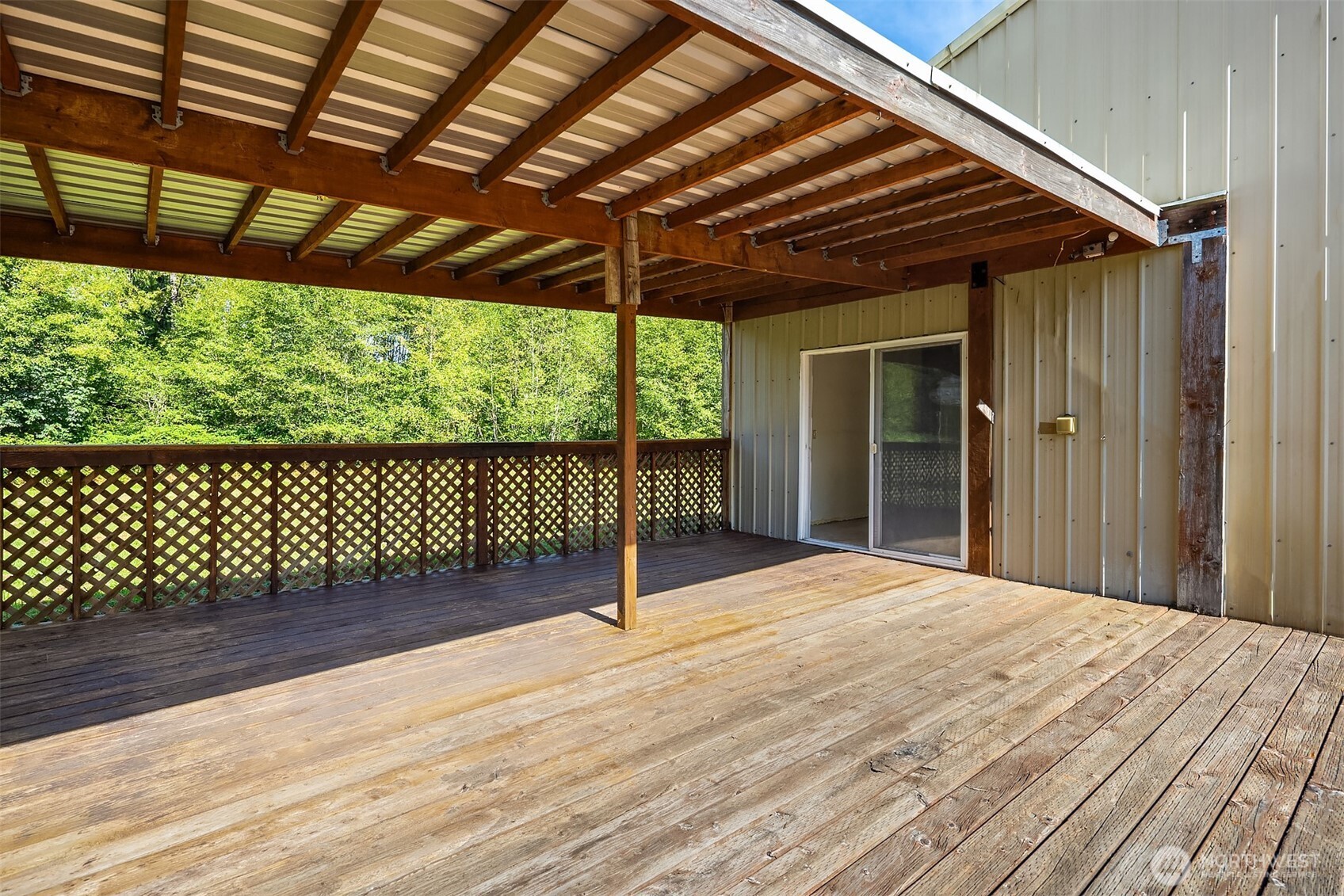 18333 Burn Road Property Photo 24