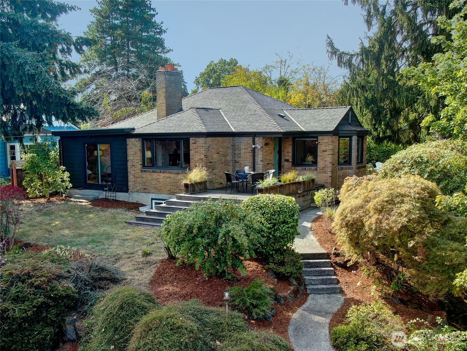4201 51st Avenue Property Photo 1