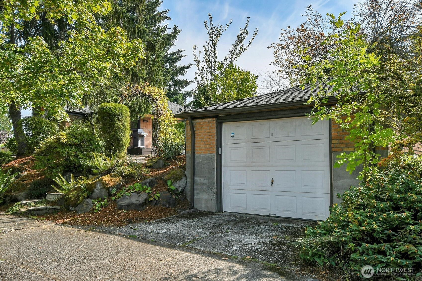 4201 51st Avenue Property Photo 31