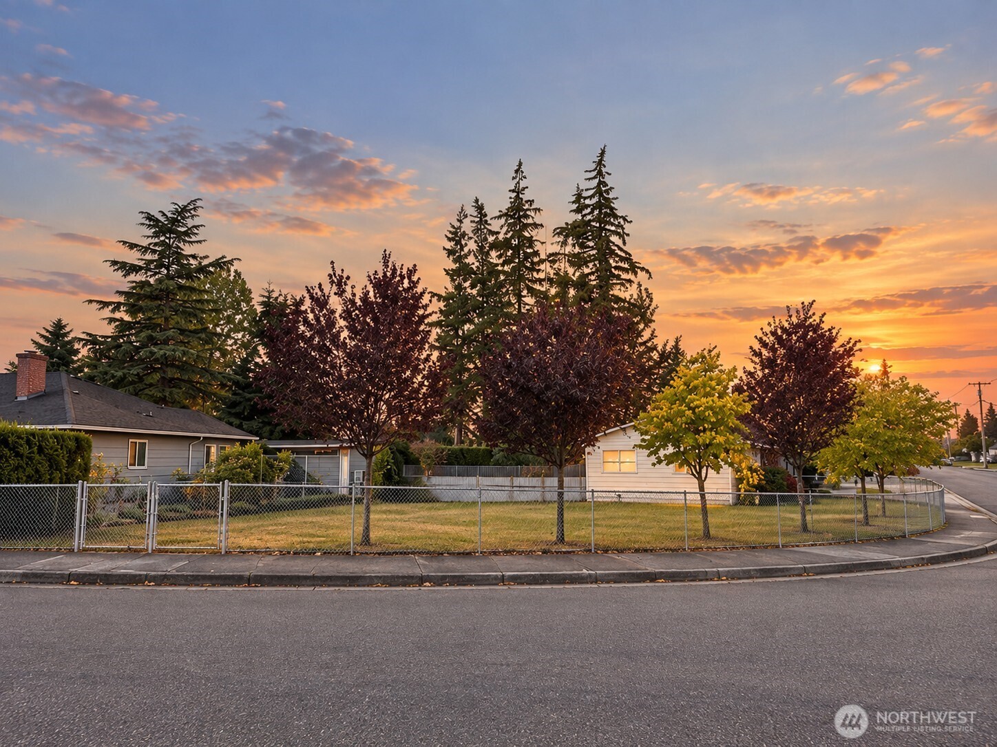 2716 5th Street Property Photo 3