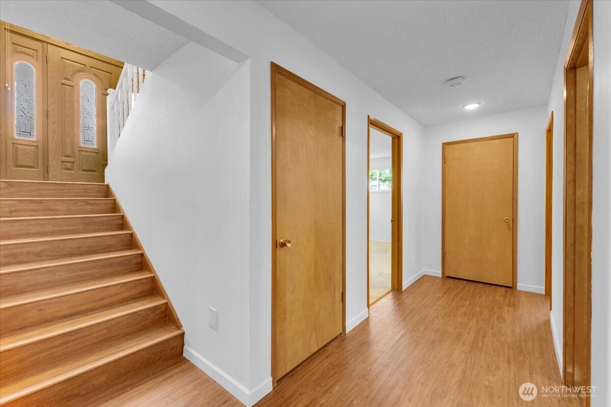 217 N French Avenue Property Photo 15