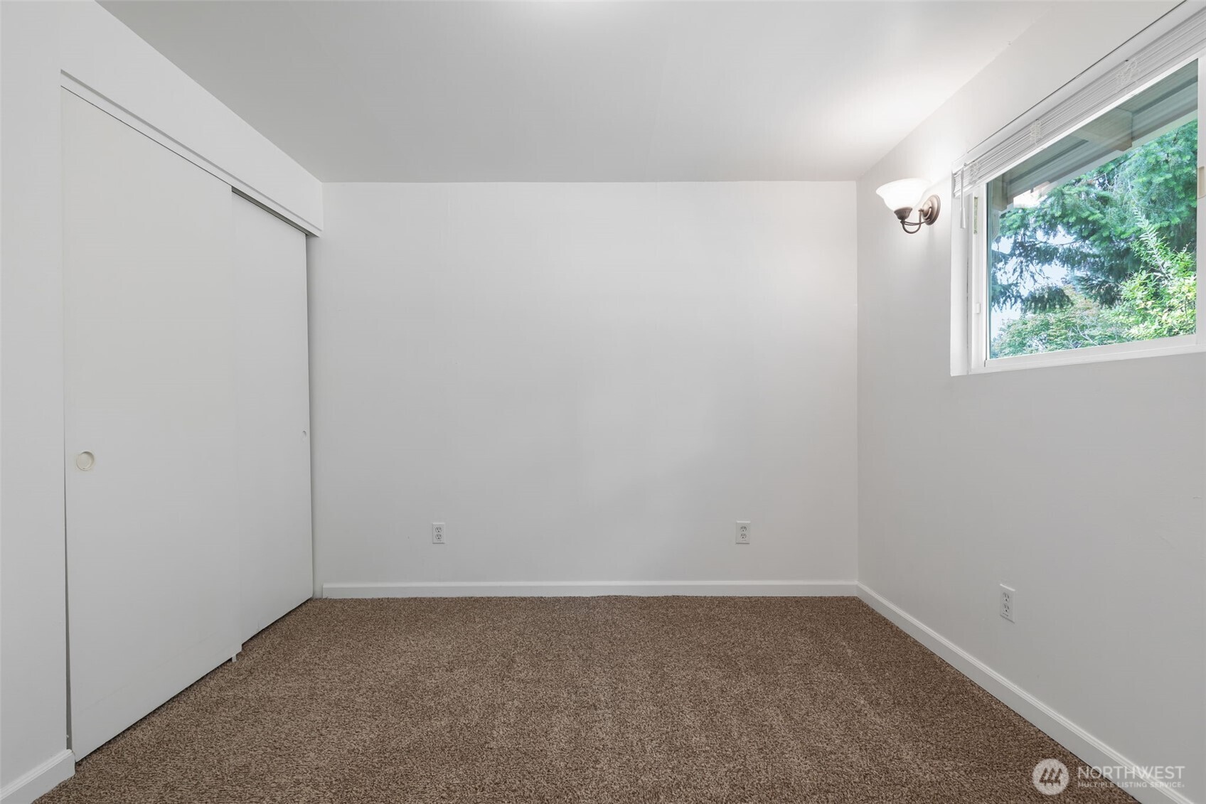 16458 Ne 17th Place Property Photo 29