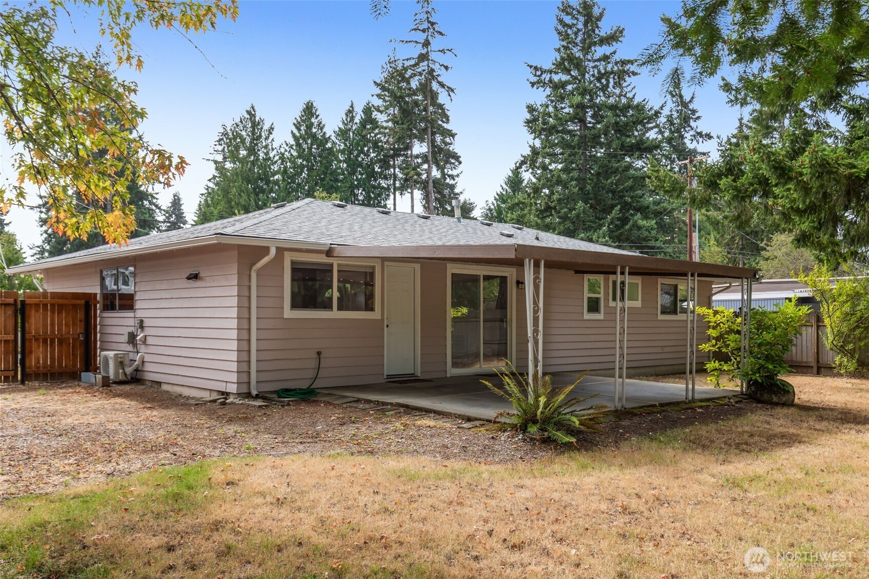 16458 Ne 17th Place Property Photo 38