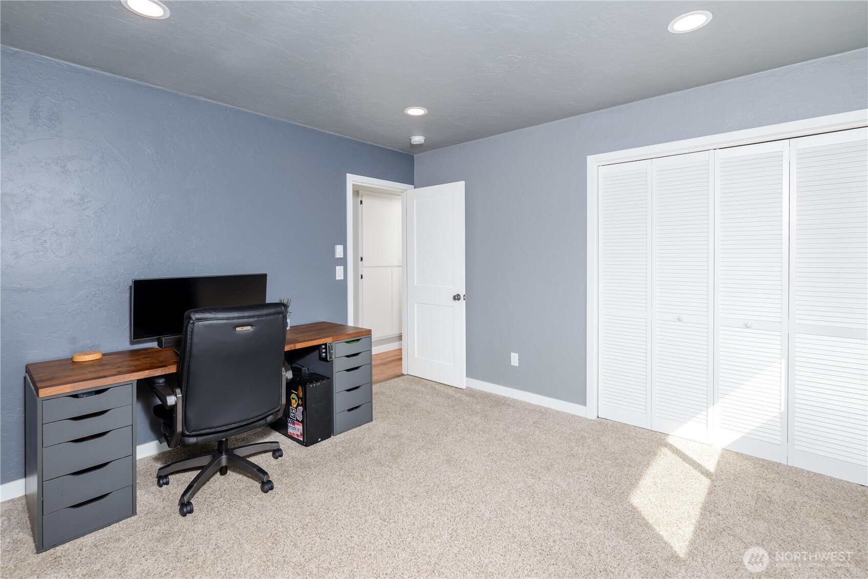 310 S Scott Drive Property Photo 28