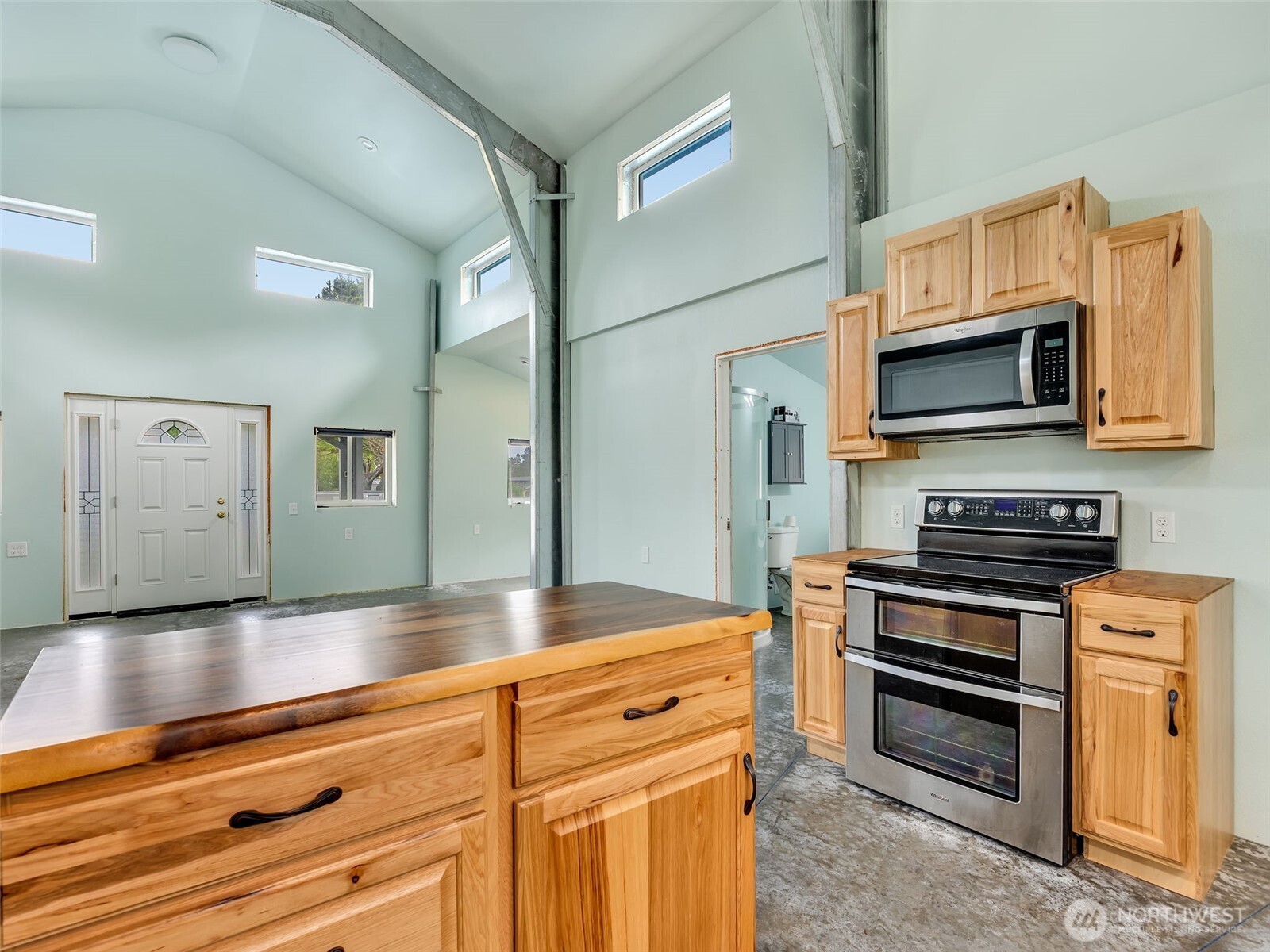 1110 213th Place Property Photo 10