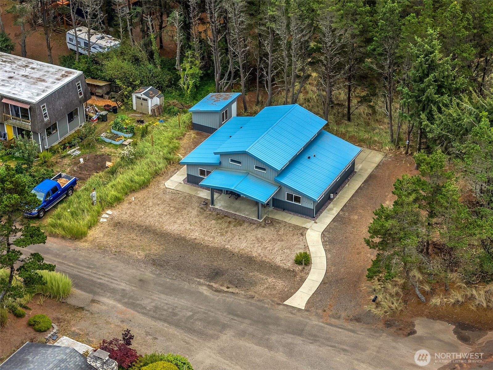 1110 213th Place Property Photo 32