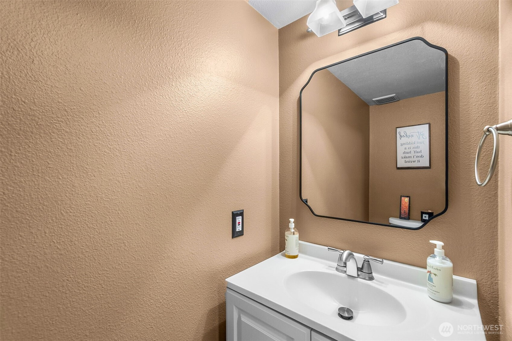501 N D Street 4 Property Photo 25