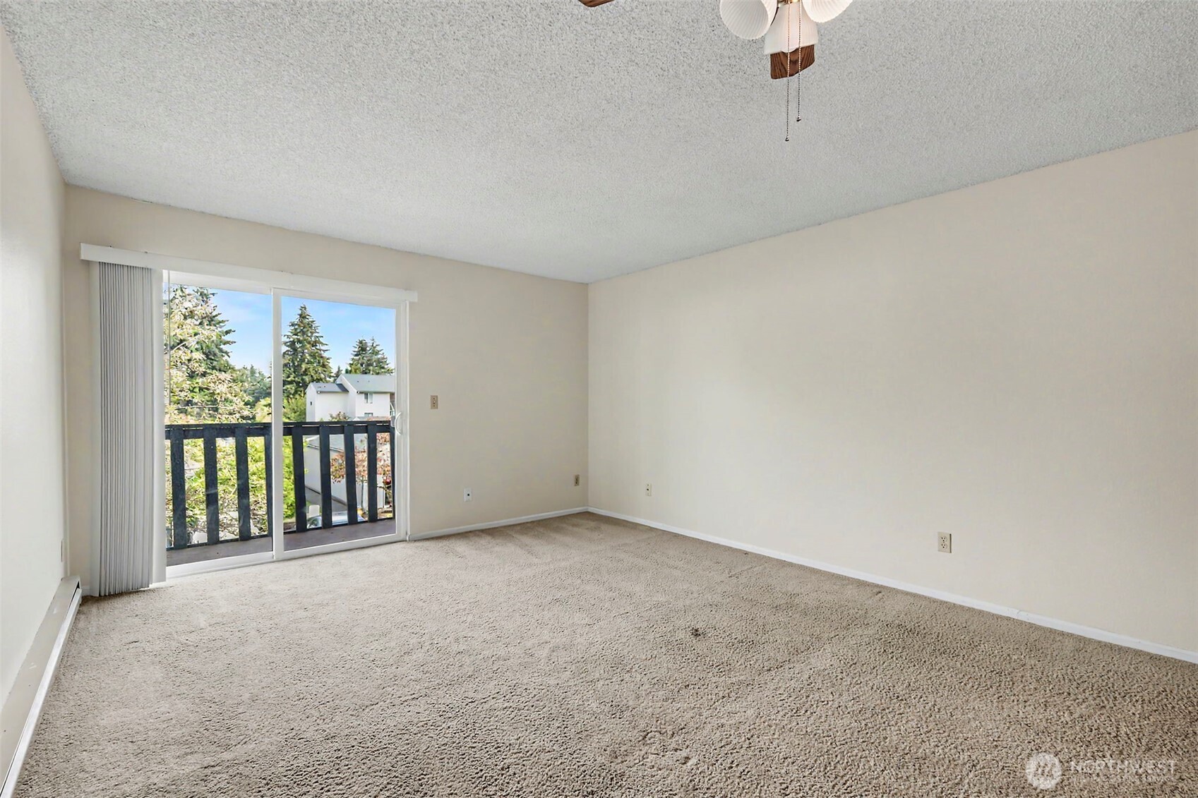 17431 Ambaum Blvd #d15 Property Photo 13