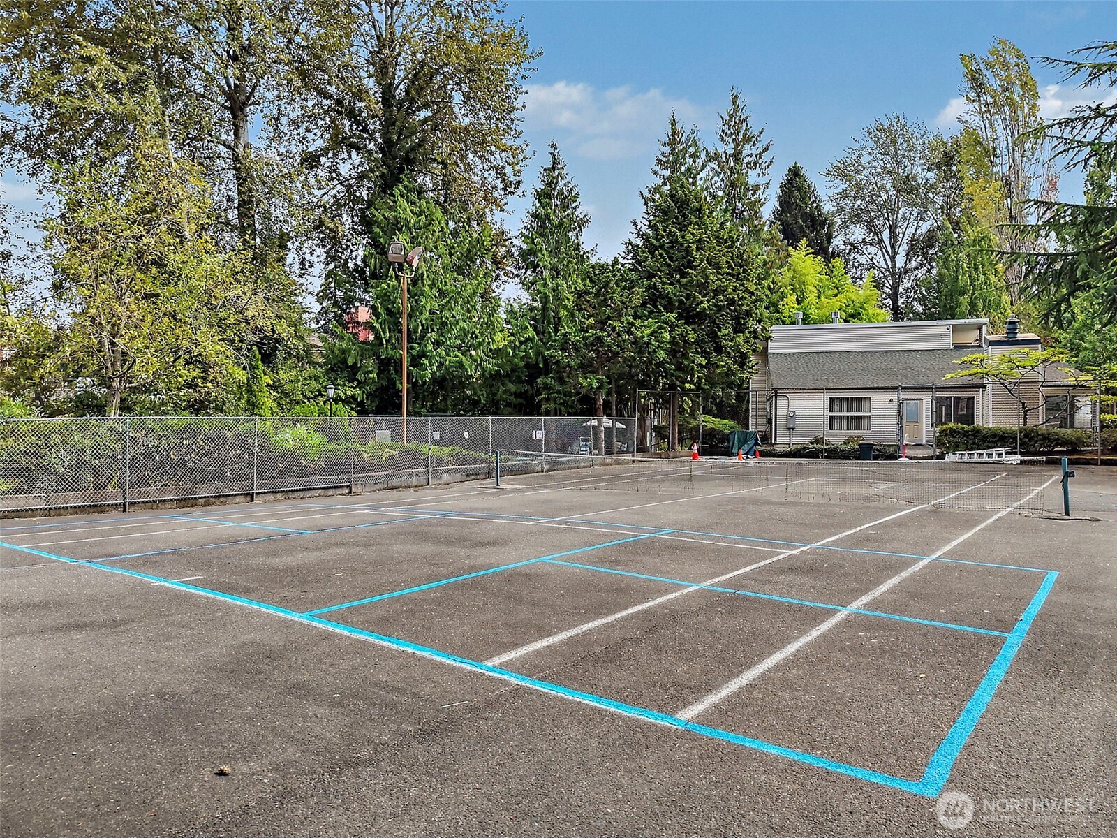 17431 Ambaum Blvd #d15 Property Photo 33