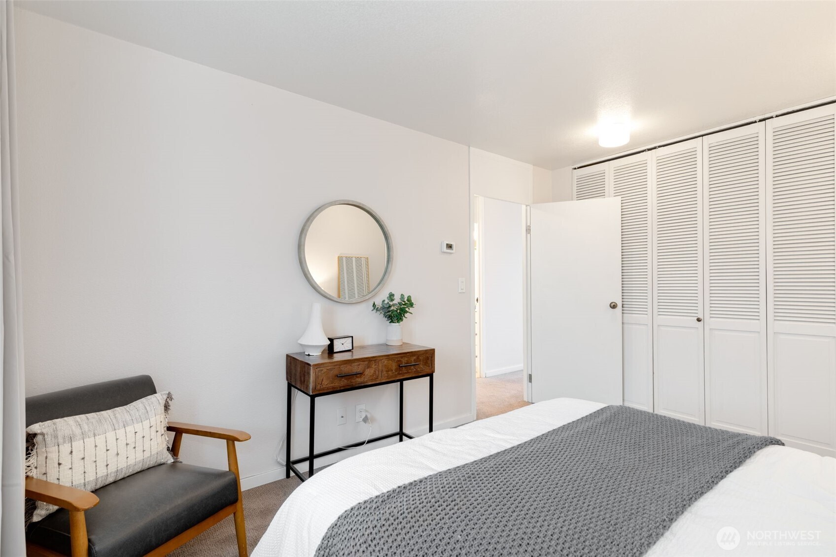 601 Belmont Avenue D3 Property Photo 22