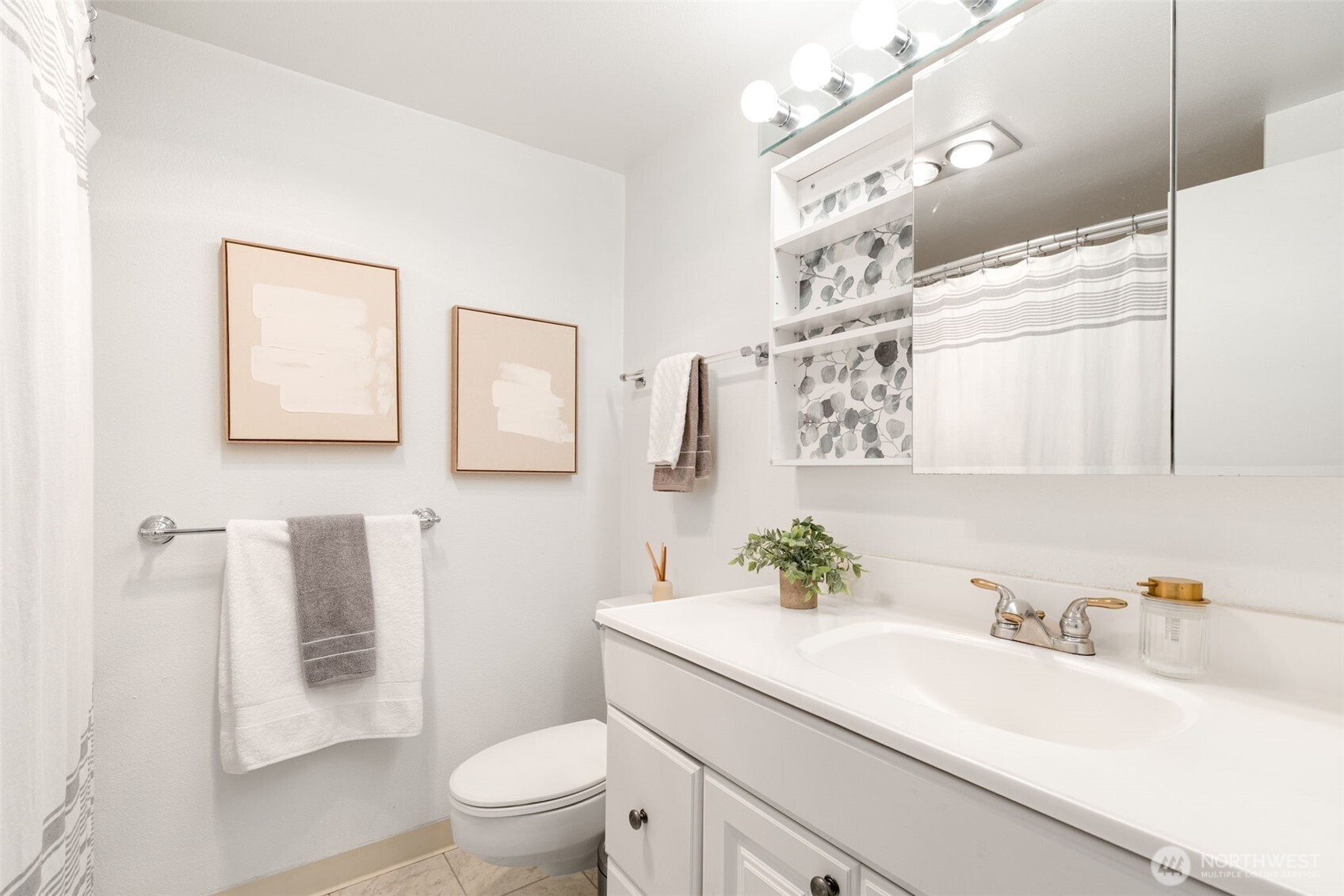 601 Belmont Avenue D3 Property Photo 24