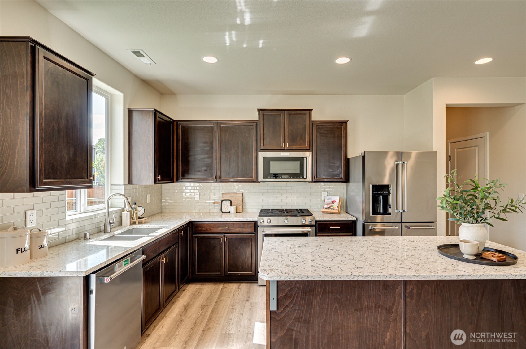 1790 Blacktail Lane Property Photo 4