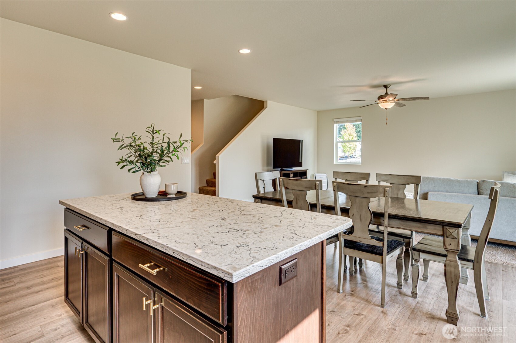 1790 Blacktail Lane Property Photo 8