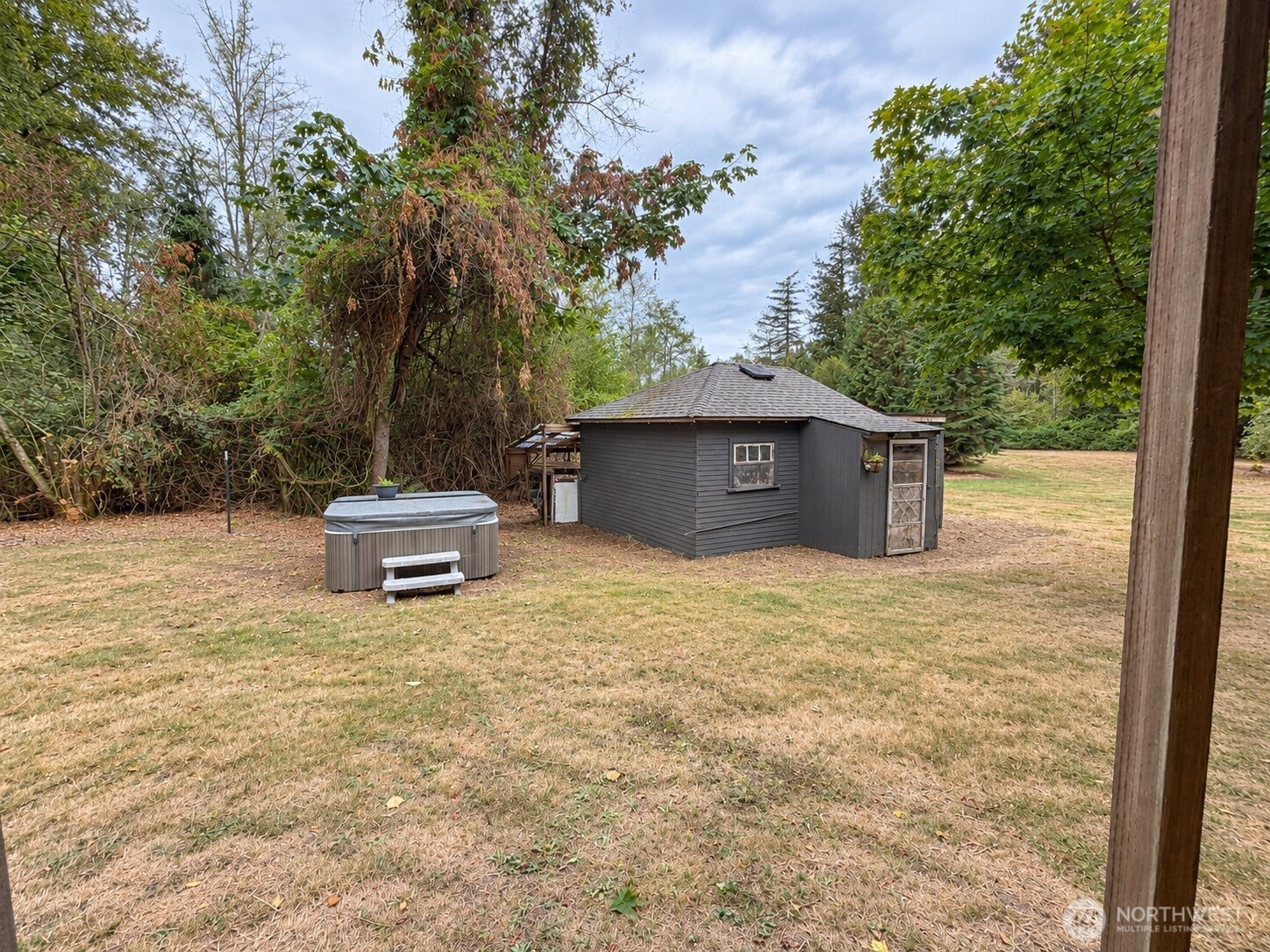 9425 Dahl Lane Property Photo 5
