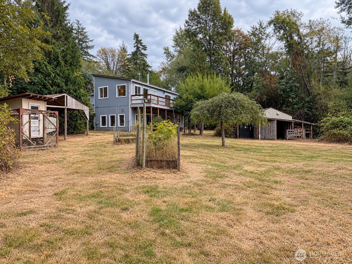 9425 Dahl Lane Property Photo 8