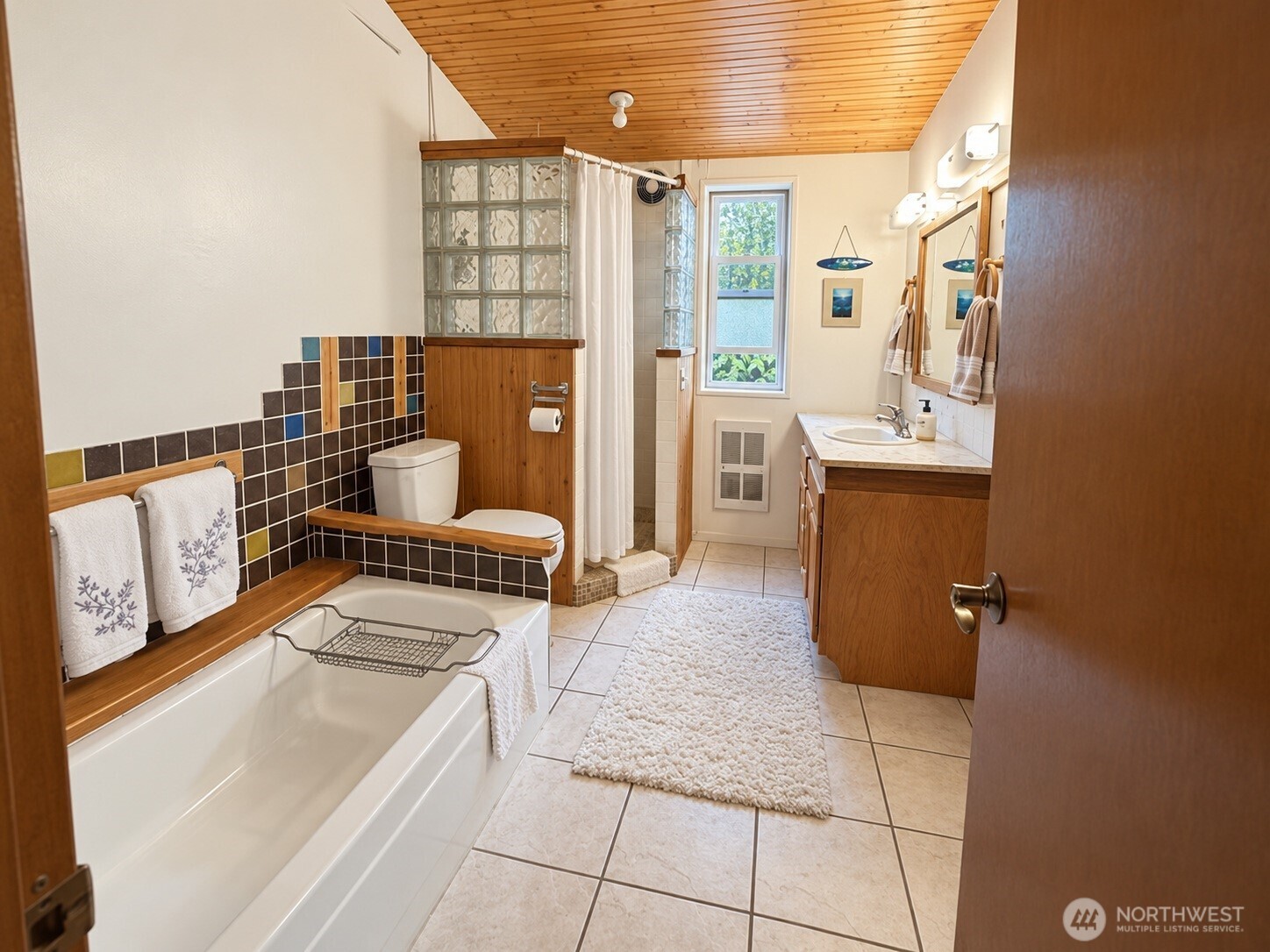 9425 Dahl Lane Property Photo 21