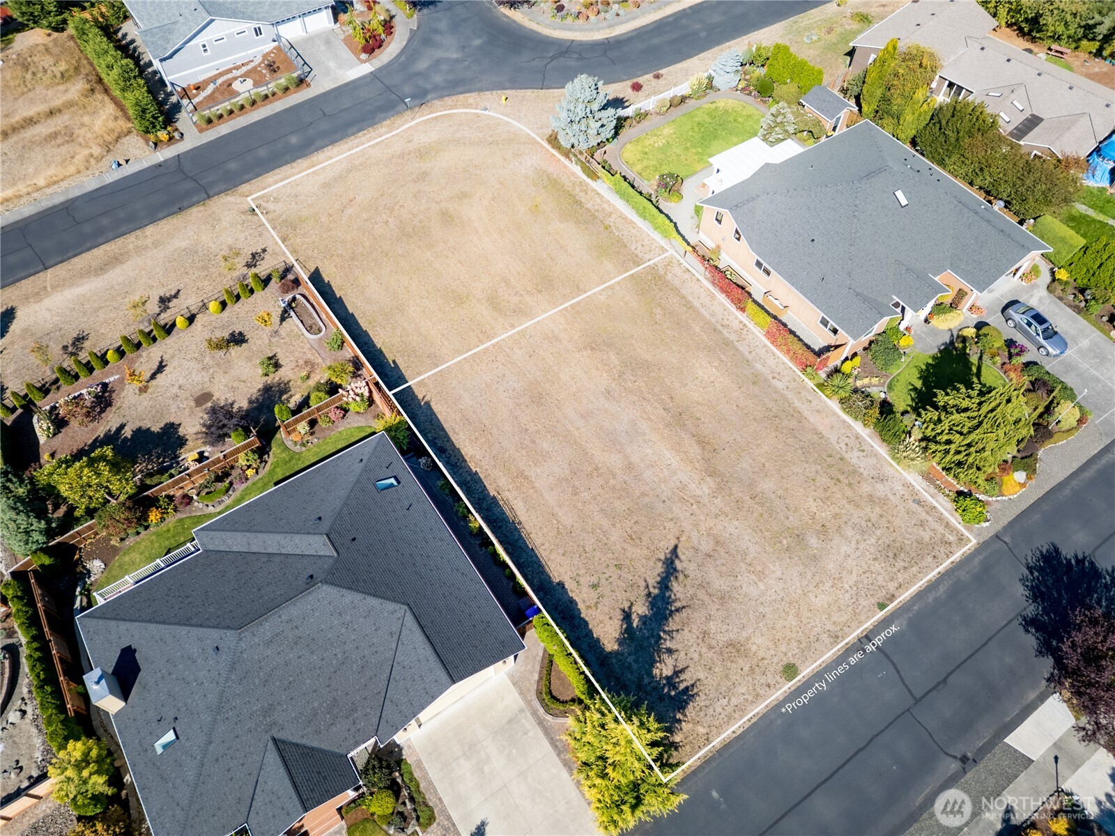 440 Morgison Loop Property Photo 9