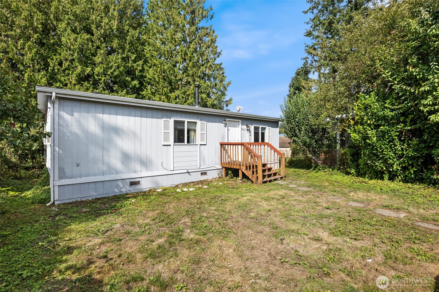 9311 12th Place Property Photo 1