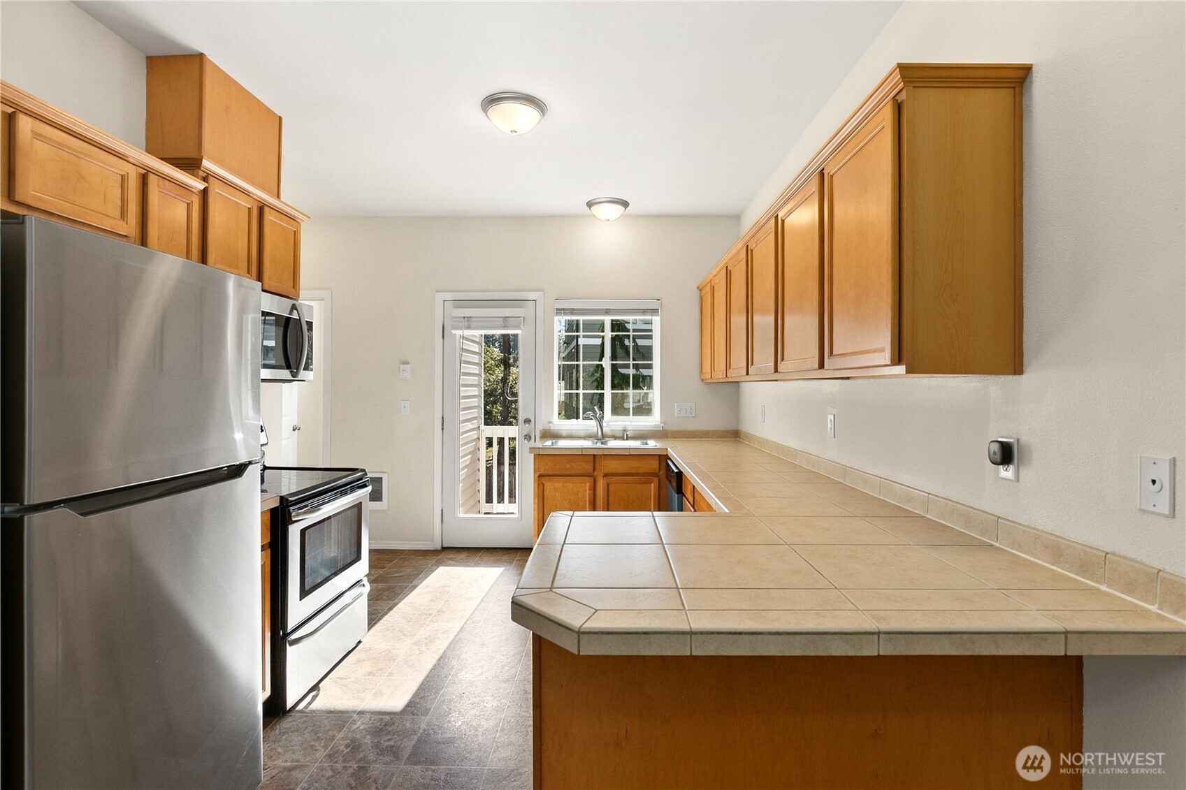 5205 Solberg Drive A Property Photo 10