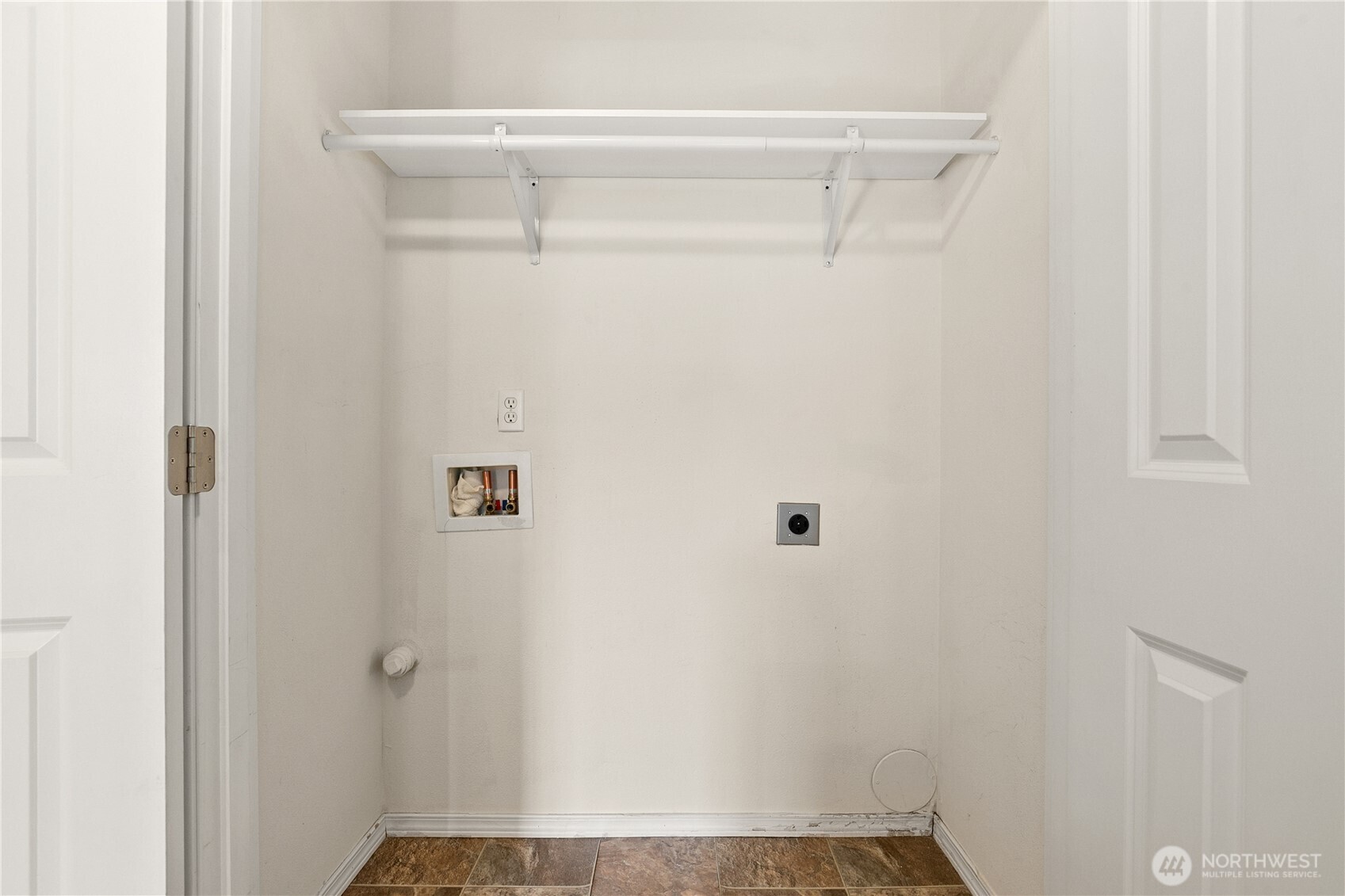 5205 Solberg Drive A Property Photo 24