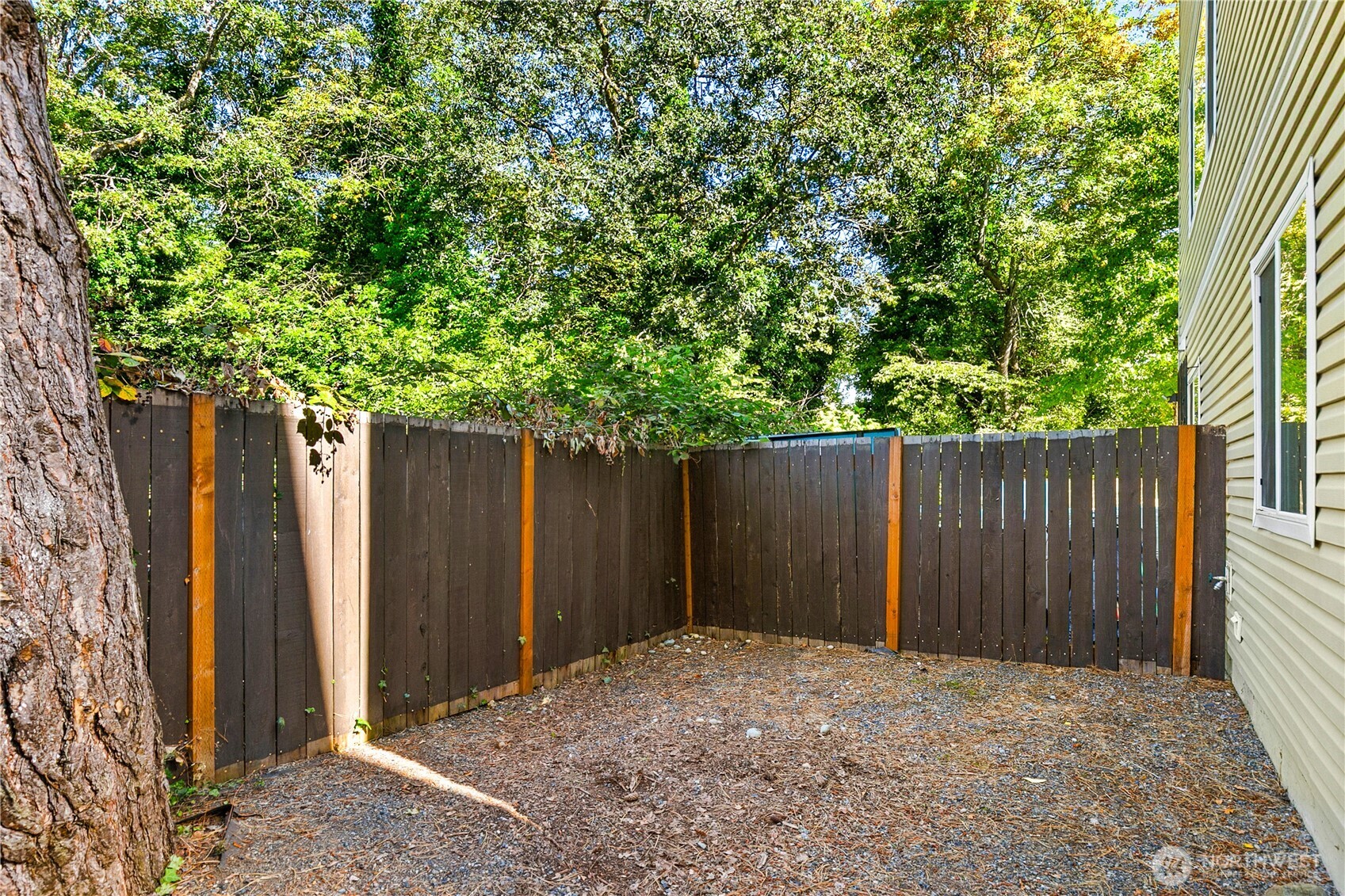 5205 Solberg Drive A Property Photo 28