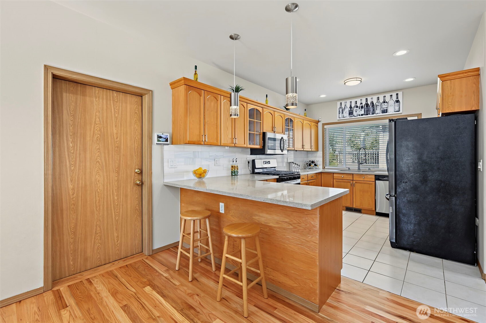 10821 Crestwood Drive Property Photo 11