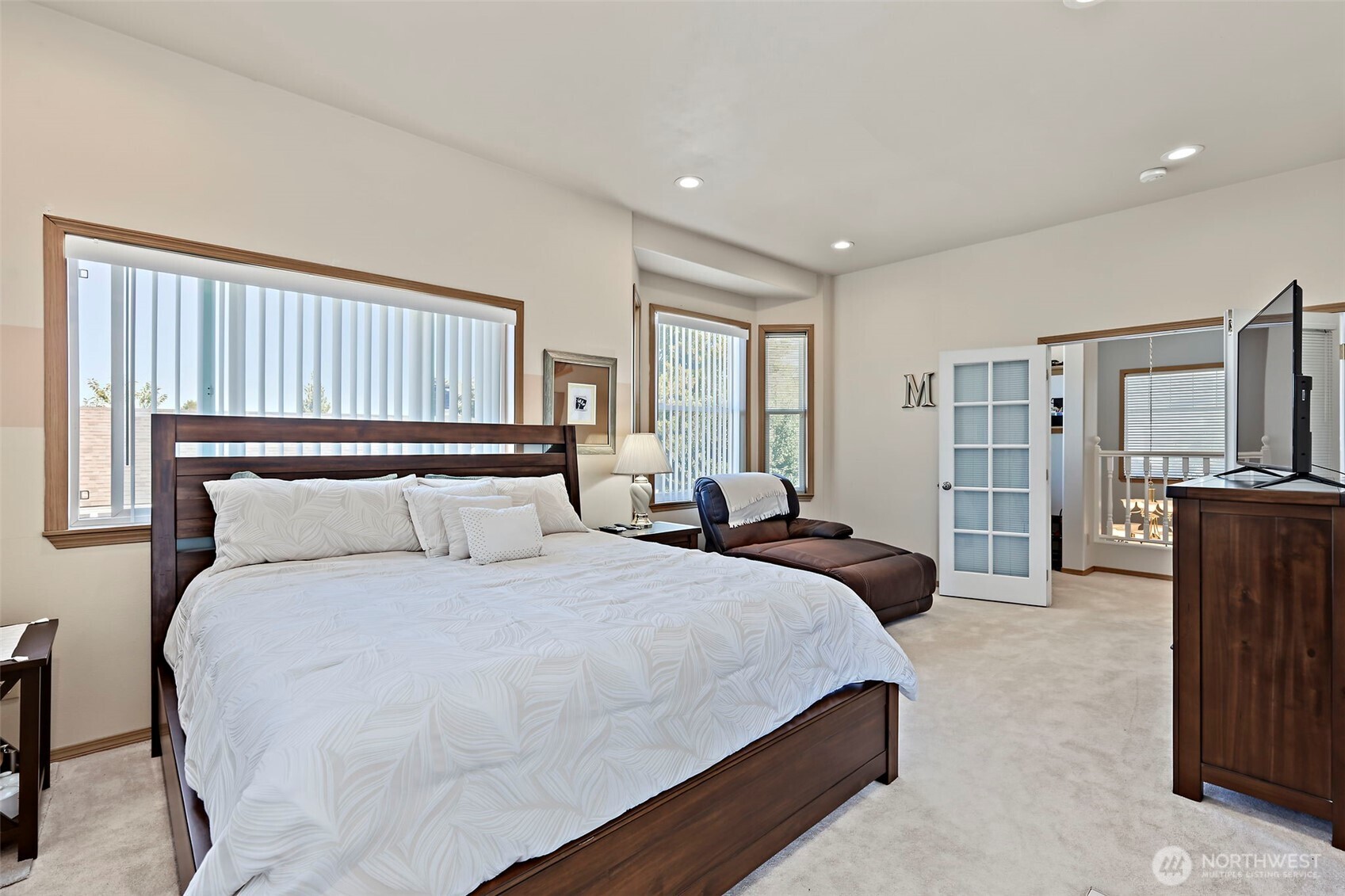 10821 Crestwood Drive Property Photo 24