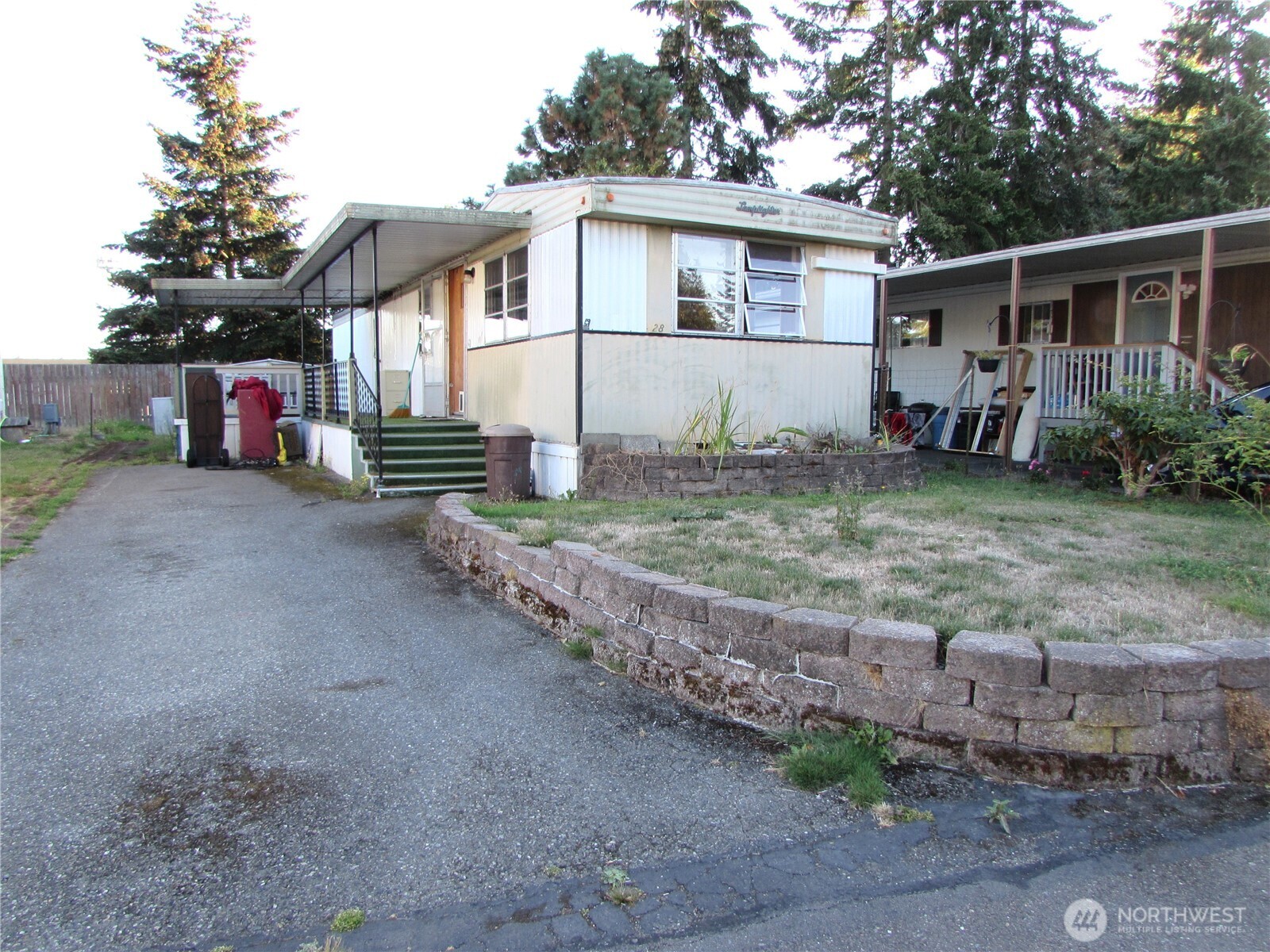 5220 176th Street 28 Property Photo 1