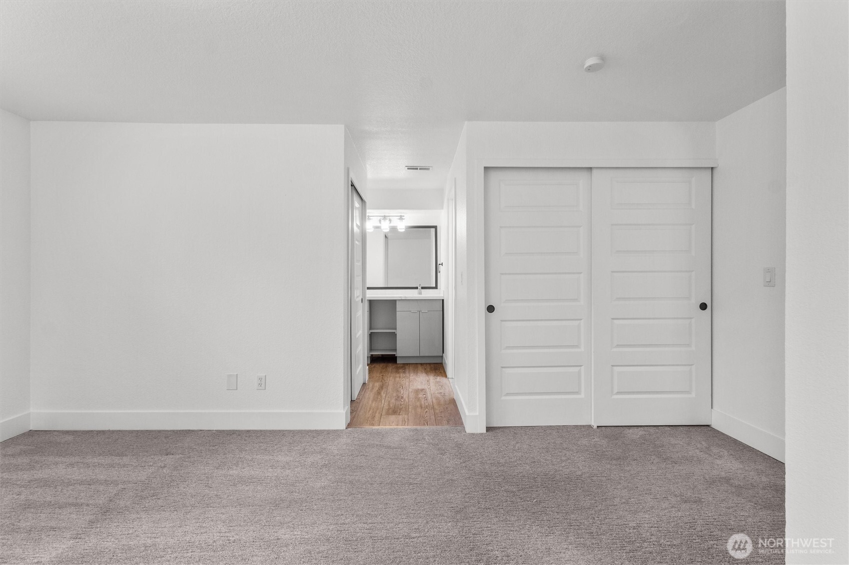 8902 158th Street Property Photo 31
