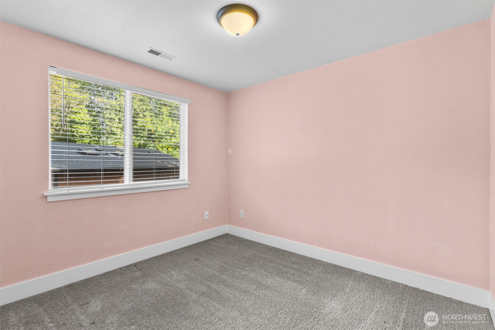 8902 158th Street Property Photo 35
