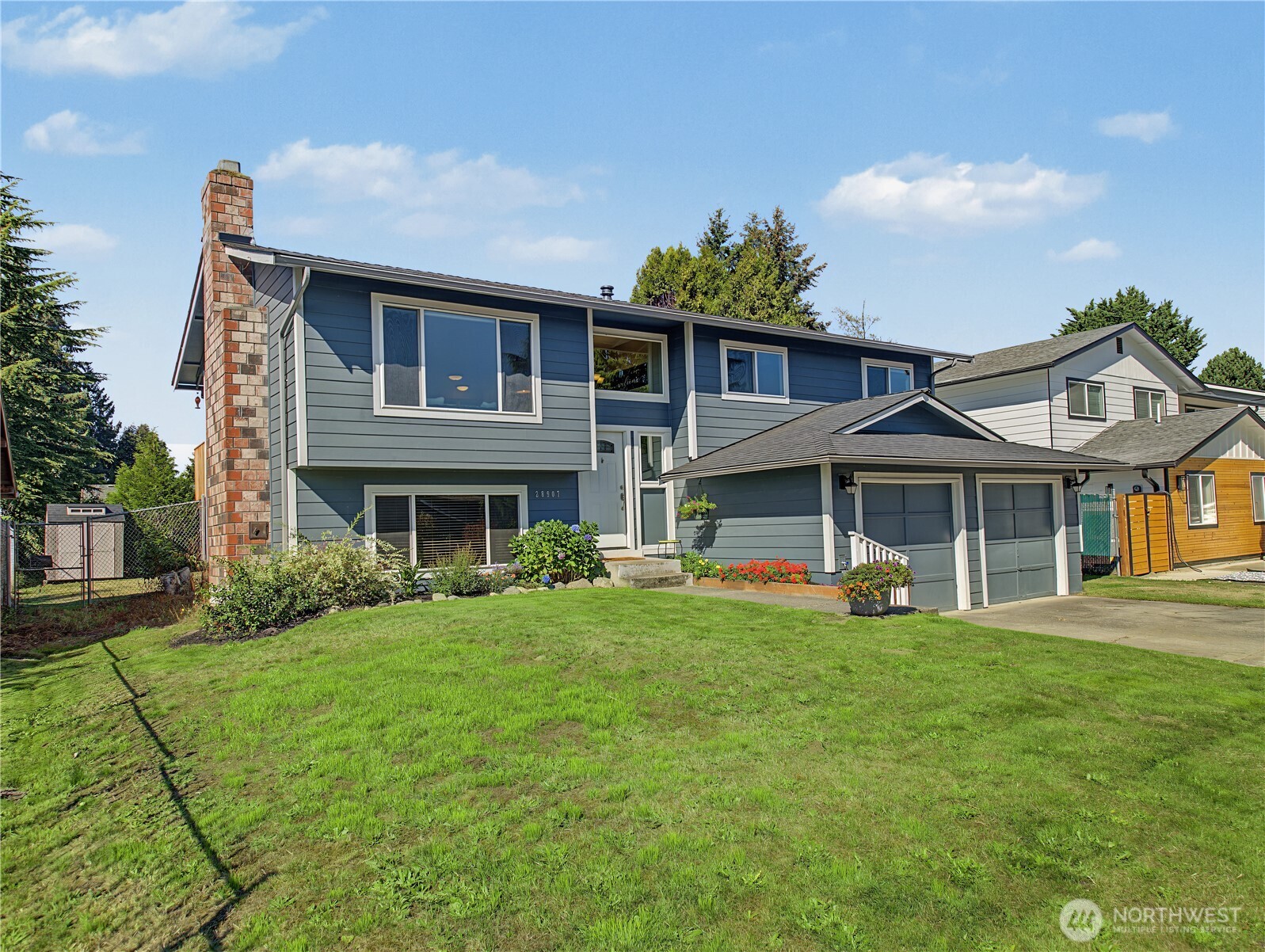 28907 46th Place Property Photo 2