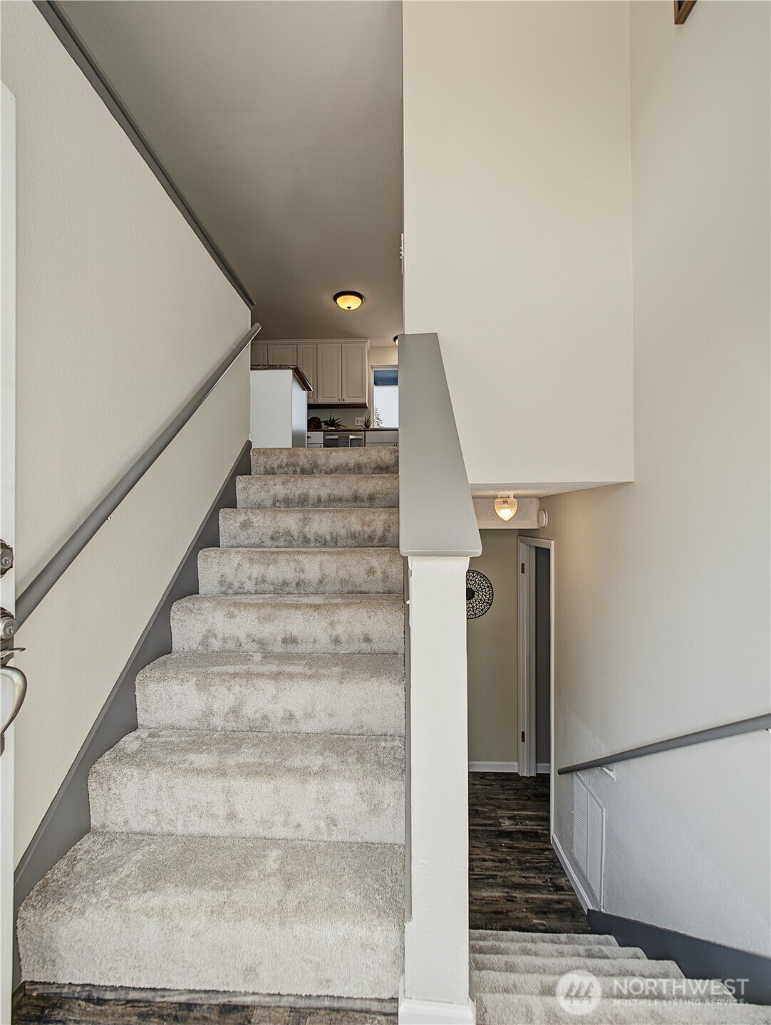 28907 46th Place Property Photo 8