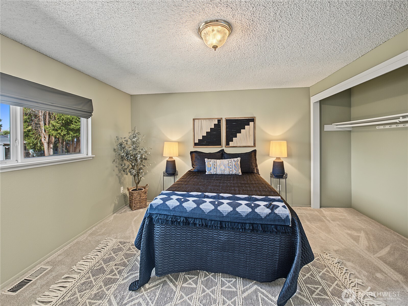 28907 46th Place Property Photo 20