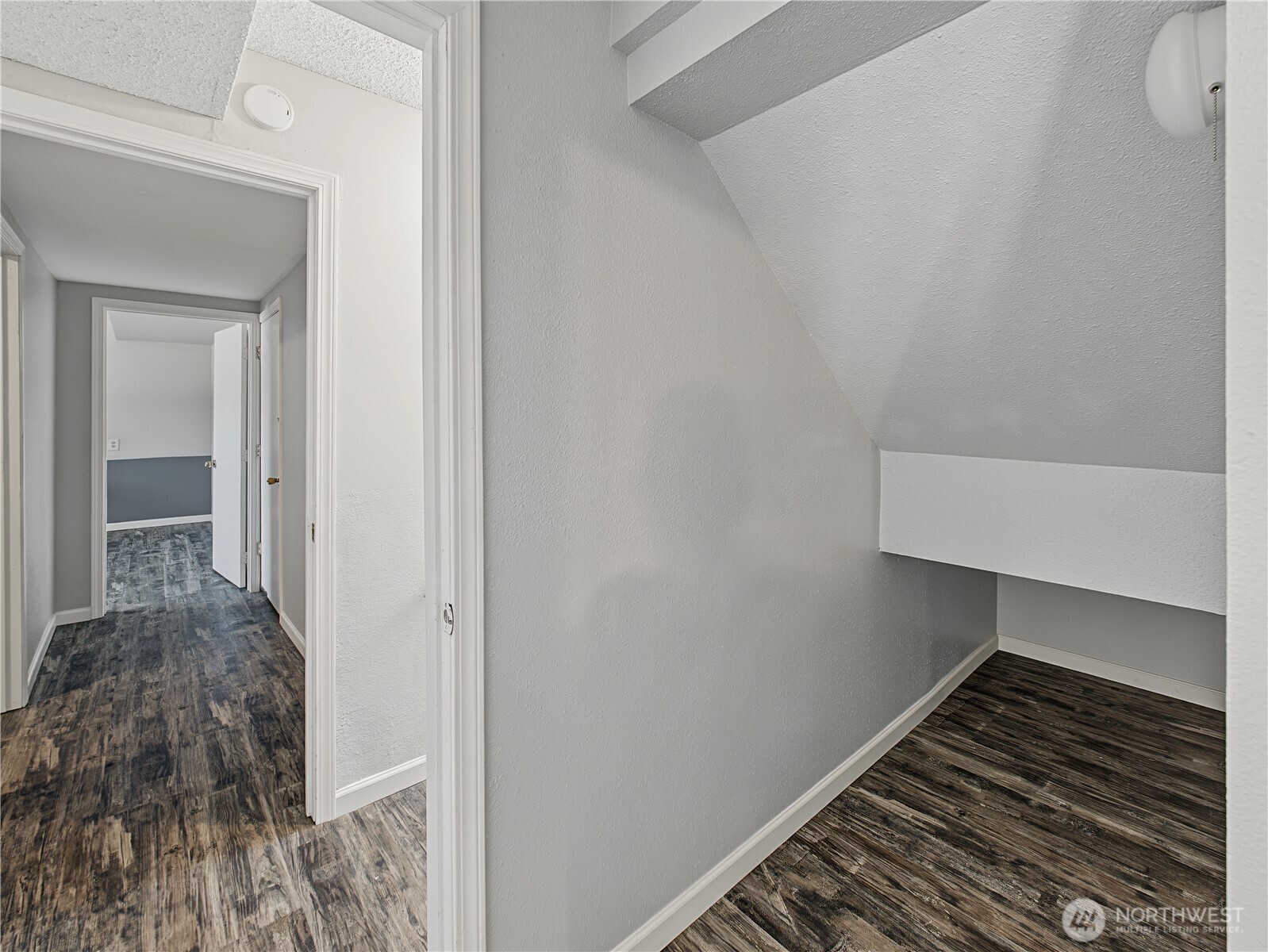 28907 46th Place Property Photo 26
