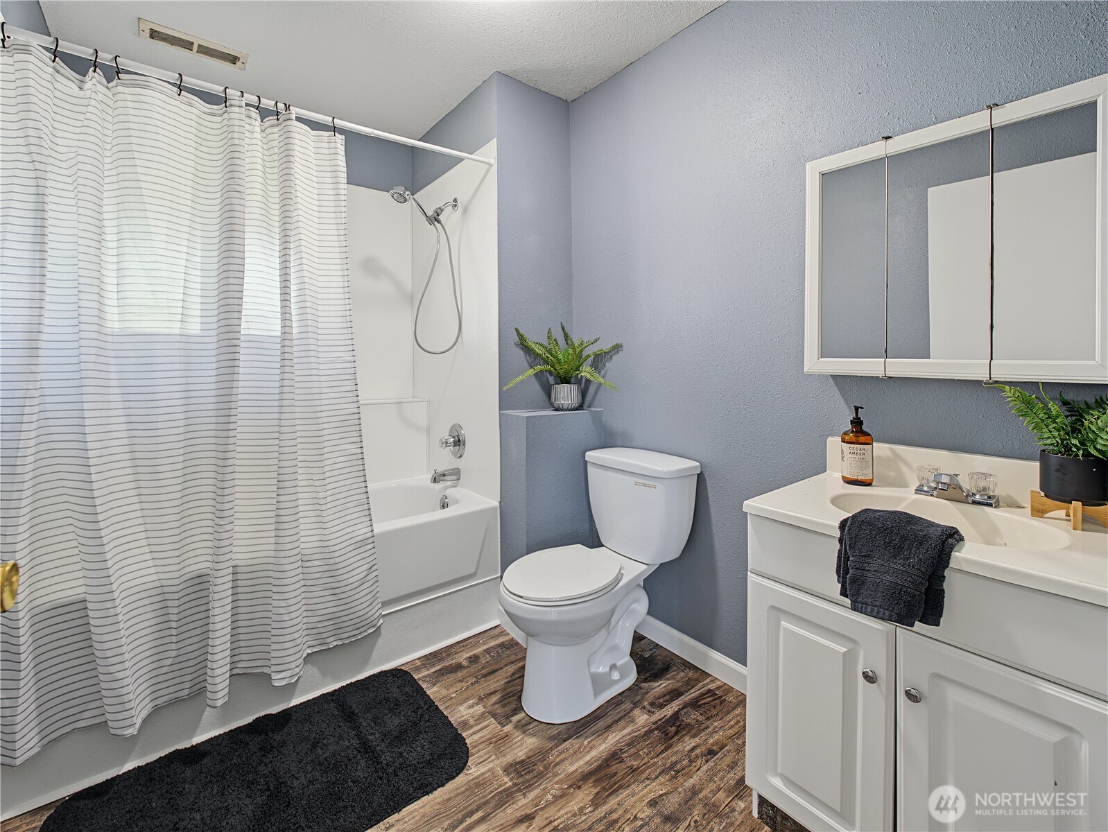 28907 46th Place Property Photo 27