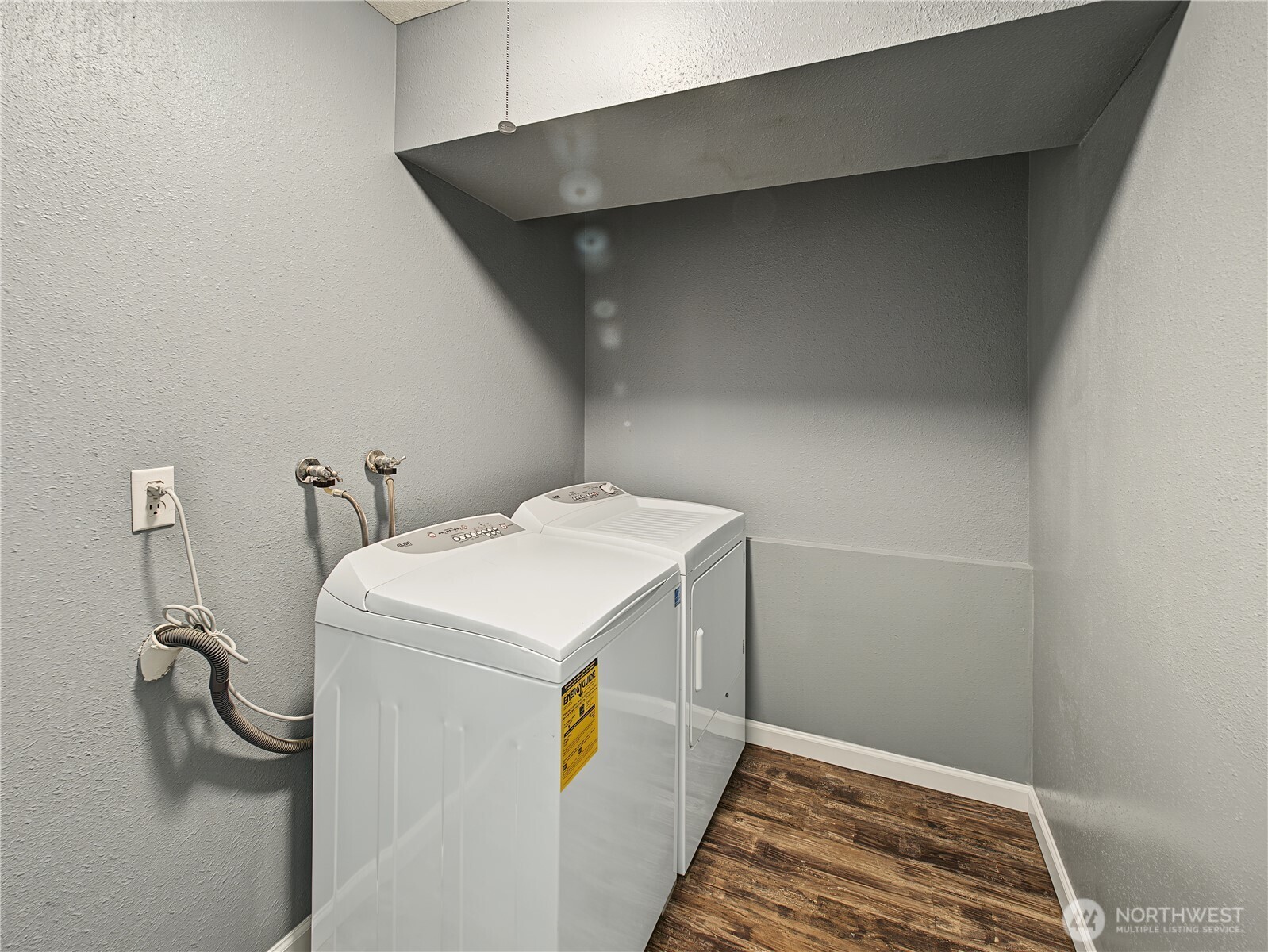 28907 46th Place Property Photo 28