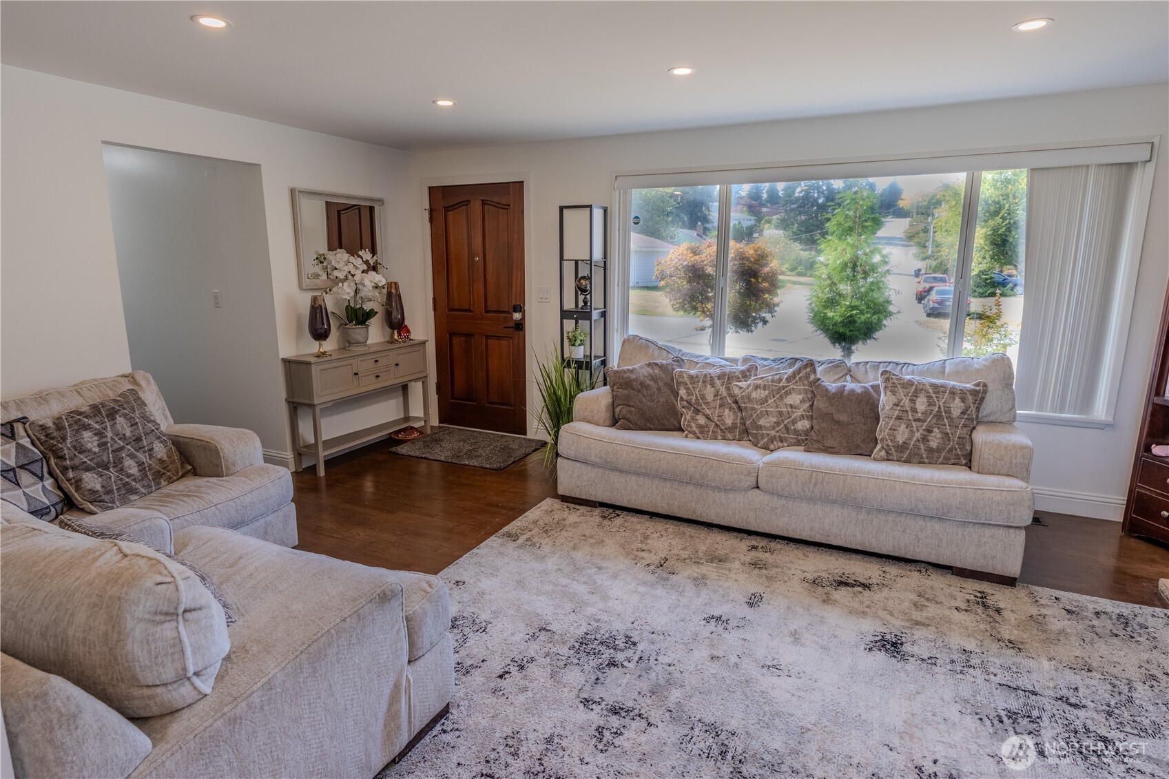17900 51st Avenue Property Photo 7