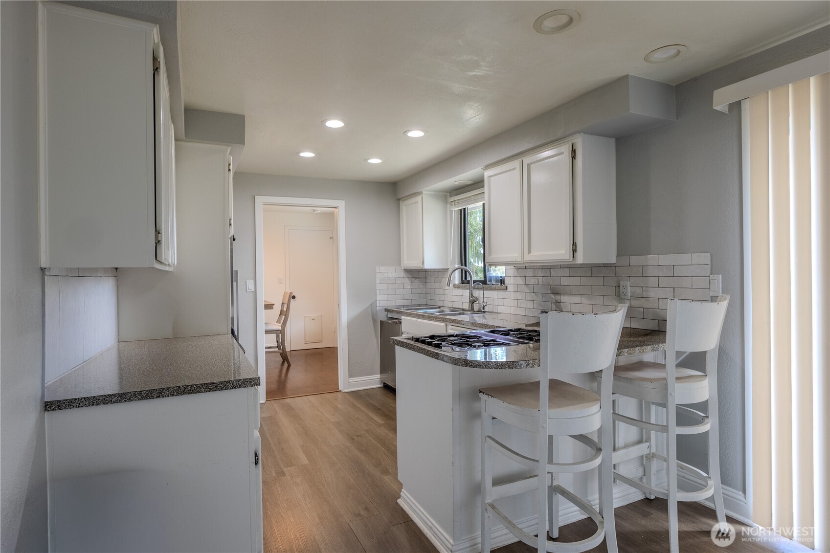 17900 51st Avenue Property Photo 13