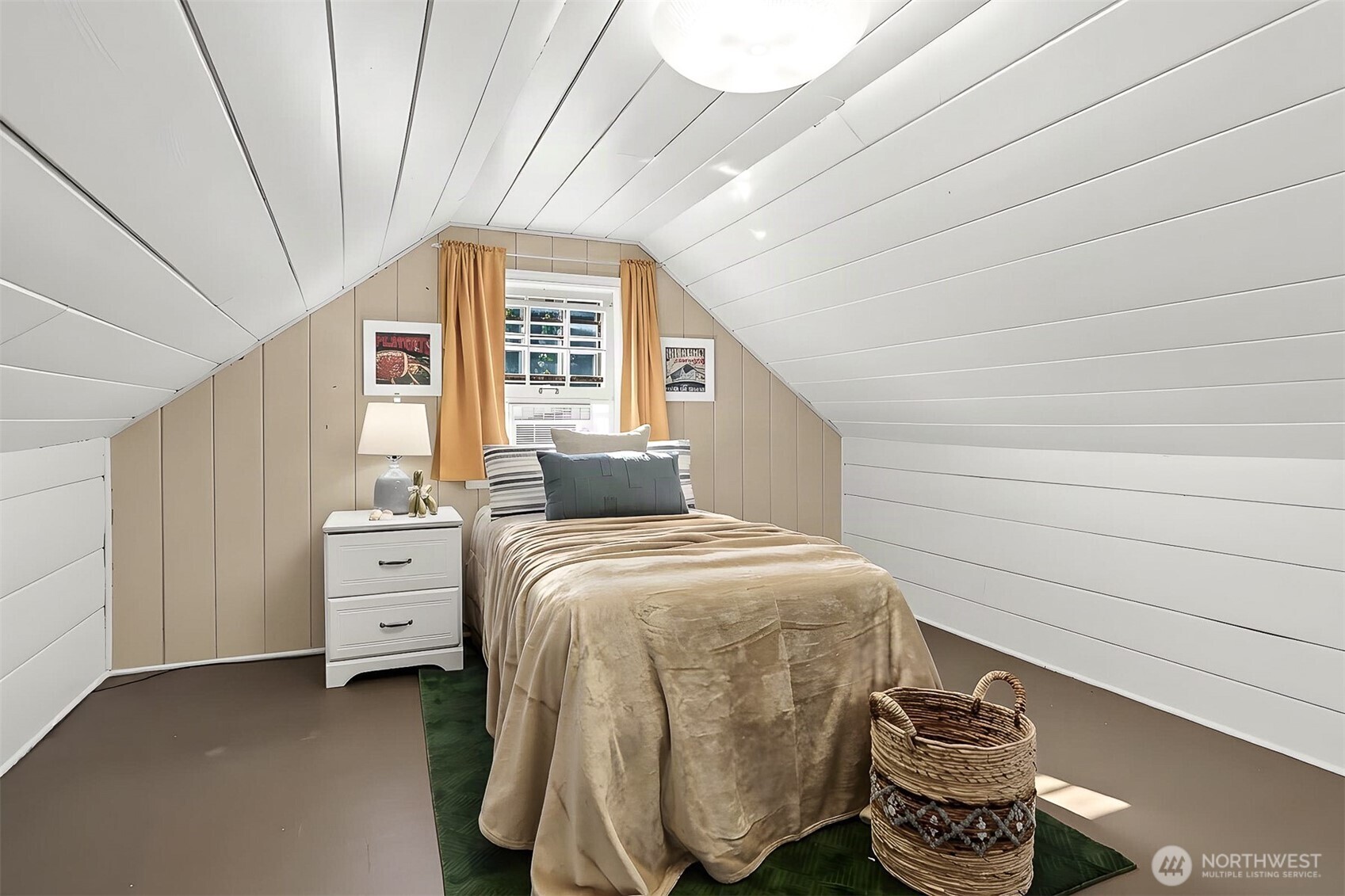 19127 80th Avenue Property Photo 14